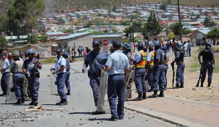 Cape winelands: Whose protests are they anyway?