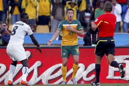 Ghana's Black Stars fight boldly, only manage a draw against the 10-man Ozzies