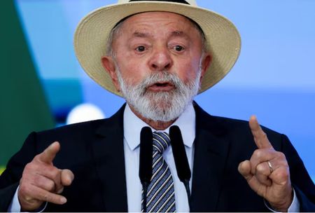 Brazil's tax revenue service strike threatens government's fiscal plans, union says