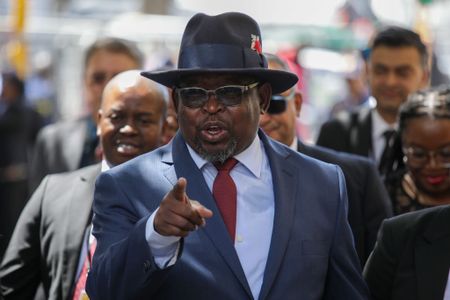 Lukewarm response to Godongwana’s balancing act that cues spending reform