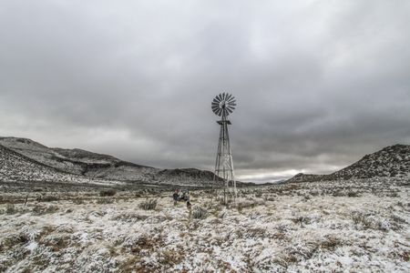 From firesides to farm graveyards: A journey through Cradock's enigmatic winter landscape