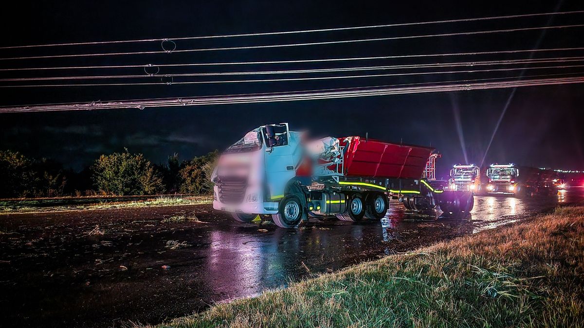 Tshwane collapsed pylons: 48 hours in the dark and counting
