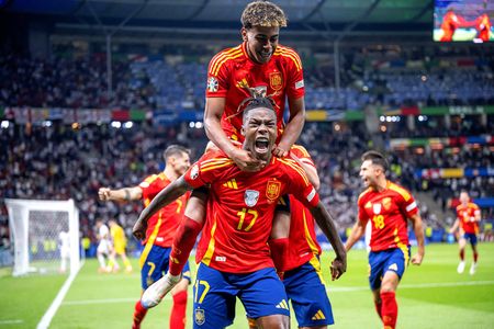 Cape Verde make history, Spain and Uruguay aim for seamless knockout qualification