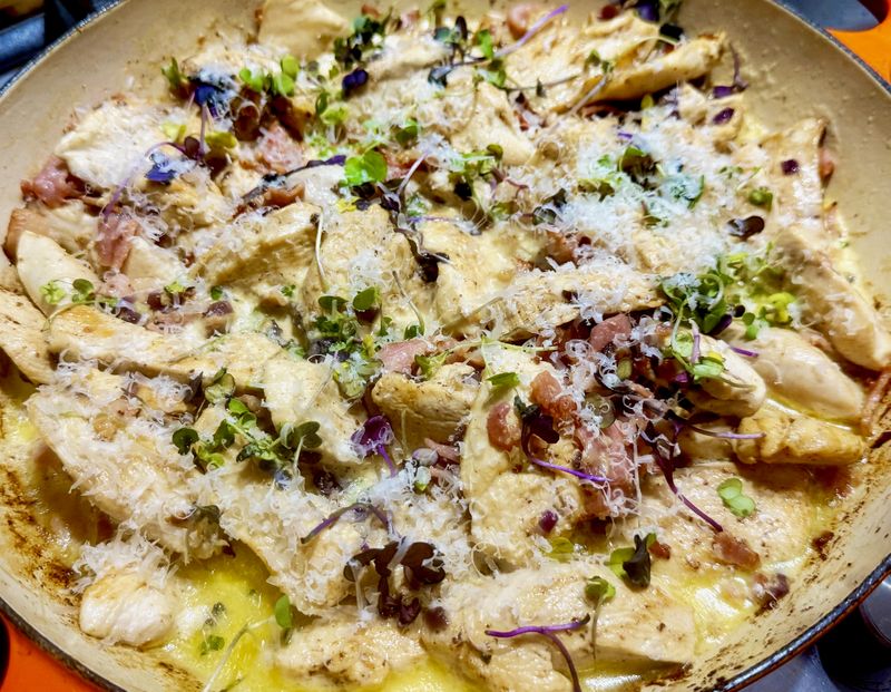 Chicken and bacon pasta with peas - Daily Maverick