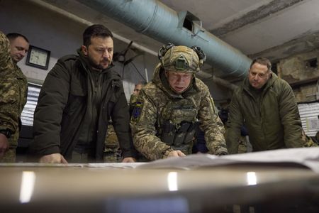 G7 leaders speak with Ukraine's Zelensky, agree to Russian diamond ban