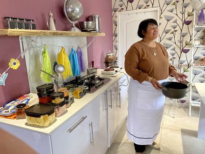 Cooking with Faeeza in her Bo-Kaap kitchen