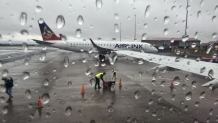 Aviation safety crisis causes chaos at SA regional airports