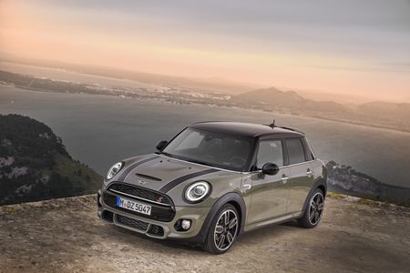 Mini Cooper S 5-Door AT: Pick of the Mini bunch