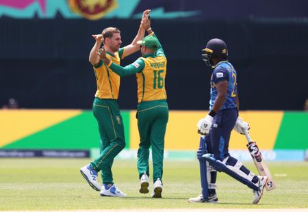 Nortje and fellow bowlers lead Proteas to comfortable opening T20 World Cup win over Sri Lanka