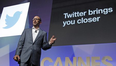 Twitter to let advertisers zero in on tweeters