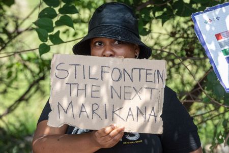 The Stilfontein miners rescue operation, and more from around the world