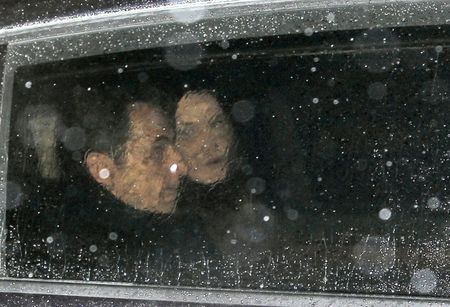 French elections: Sarkozy plays Survivor, trailing Hollande