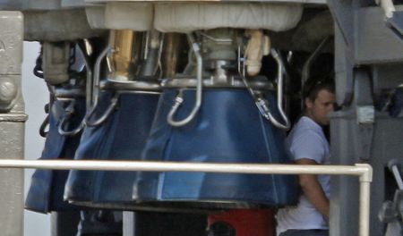 Possible engine problem delayed US rocket launch