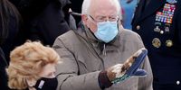 WASHINGTON, DC - JANUARY 20:  Sen. Bernie Sanders (I-VT) arrives at the inauguration of U.S. President-elect Joe Biden on the West Front of the U.S. Capitol on January 20, 2021 in Washington, DC.  During today's inauguration ceremony Joe Biden becomes the 46th president of the United States. (Photo by Drew Angerer/Getty Images)