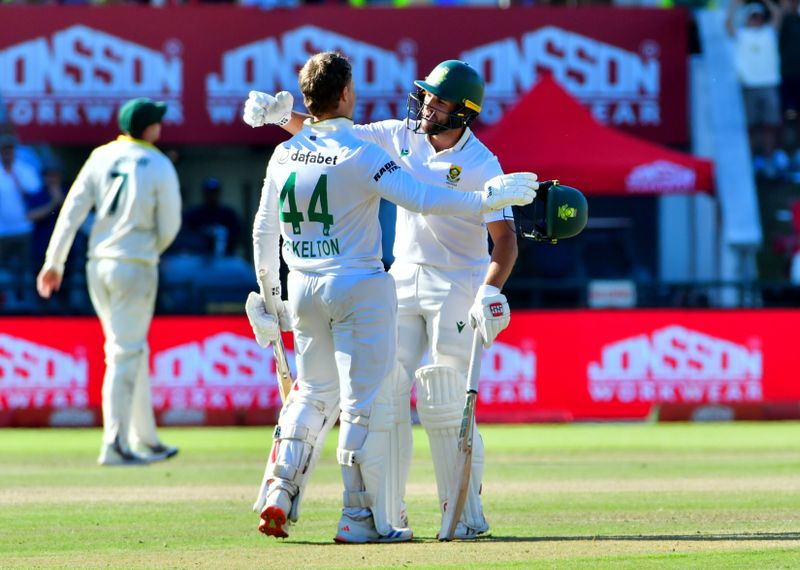 DOWN TO THE WIRE: South Africa’s day sets up thrilling third Test and series finale against Australia