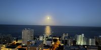 Moon over Sea Point at 5:15am.