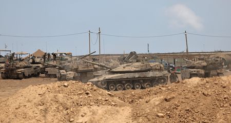 Israel says ceasefire and aid to resume after airstrikes kill 26 in Gaza