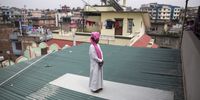 epaselect epa06746372 A Nepalese Muslim child Mukarram, aged 10, attends Friday prayer on the roof of Jamia Gausia Madarasha during the holy month of Ramadan, at Jamia Gausia Madarasha in Kathmandu, Nepal, 18 May 2018. Muslims around the world celebrate the holy month of Ramadan by praying during the night time and abstaining from eating, drinking, and sexual acts daily between sunrise and sunset. Ramadan is the ninth month in the Islamic calendar and it is believed that the Koran's first verse was revealed during its last 10 nights.  EPA-EFE/NARENDRA SHRESTHA