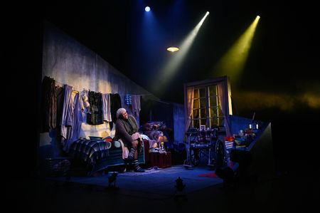 ‘I am stubborn, bury me face down’ — a review of the essential viewing experience that is ‘Isidlamlilo’