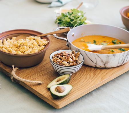 On the pulse with happy earth people