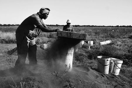 Zama-zamas: Pictures from the underground