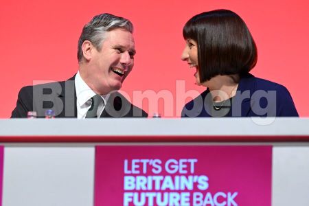 Tax Doubts Look Set to Dog Keir Starmer to Election and Beyond