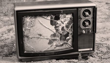 Op-Ed: Time to make noise about SABC's caller ban