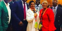 Tahera Mather at Zweli Mkhize's side in 2018, when he was minister of Costa. Digital Vibes also scored a contract from this department.<br>