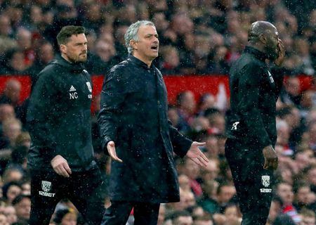 Spurs run riot to pile more misery on Mourinho's Man Utd