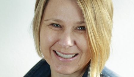 Amabookabooka: Poetry in Commotion