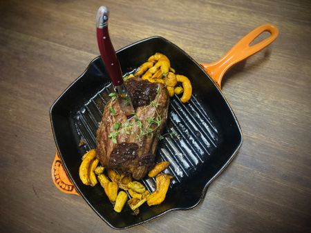 Lockdown Recipe of the Day: Chateaubriand with red wine sauce