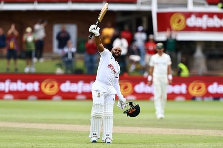 Brilliant Bavuma pulls Proteas back into series against Aussies with career-best Test score
