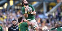 Lood de Jager of the Springboks (top) in action during the Rugby Championship Round 5 match between New Zealand's All Blacks and South Africa's Springboks at Queensland Country Bank Stadium in Townsville, Queensland, Australia, on 25 September 2021. (Photo: EPA-EFE)