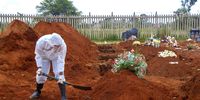 Graves at Vlakfontein Cemetery on 8 January 2021 in Dunnottar, Gauteng.(Photo: Gallo Images / OJ Koloti)