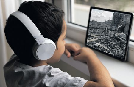 Violence in their hands — kids’ exposure to death and suffering in the media, and what parents can do