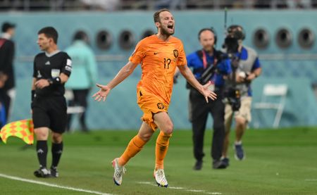 Defibrillator doubts didn’t derail driven Dutchman Daley Blind’s career