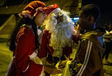 While you were sleeping: 5 December 2016