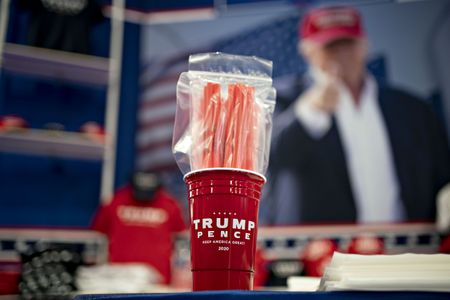 Trump signs executive order on plastic drinking straws