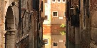 Venice canals. Photographer: Rosalie Reardon