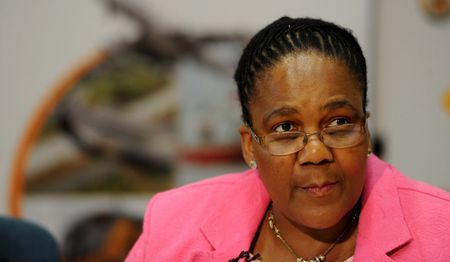 FIVE MINUTES: South Africa