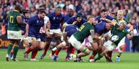 Faf de Klerk of South Africa wins the ball to end the game during the Rugby World Cup France 2023 Quarter Final match between France and South Africa at Stade de France on 15 October  2023 in Paris, France. (Photo: Warren Little / Getty Images)