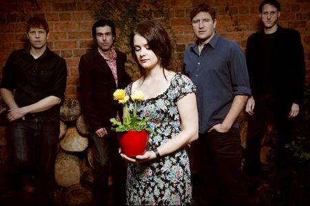 'Honey Badger', a seriously good alternative album by the Black Hotels